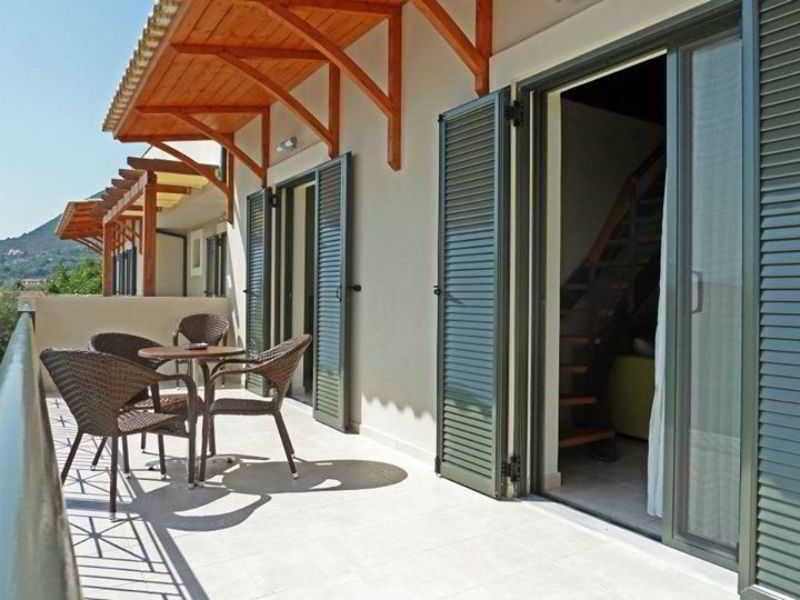 Eleana Boutique Hotel & Blue Infinity Никиана Екстериор снимка