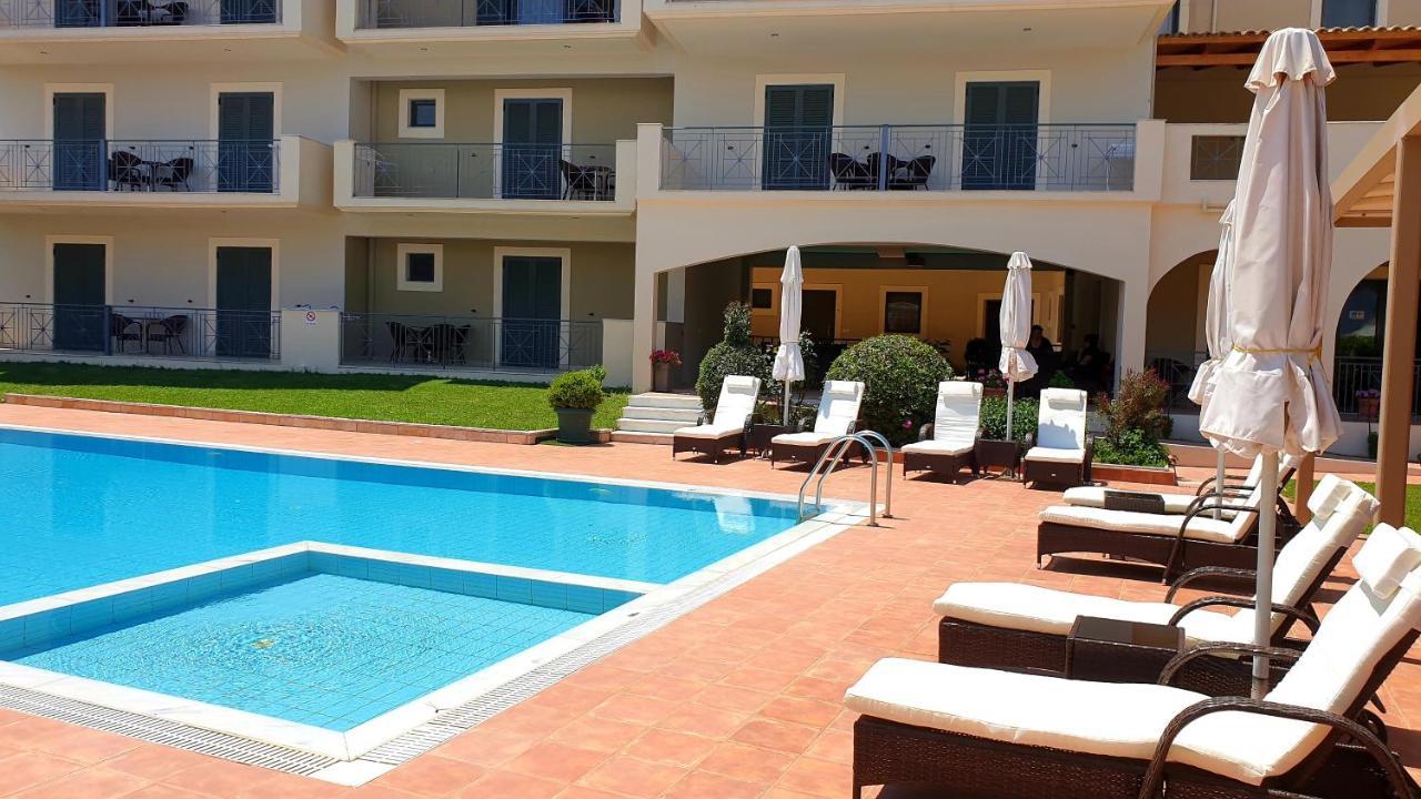 Eleana Boutique Hotel & Blue Infinity Никиана Екстериор снимка