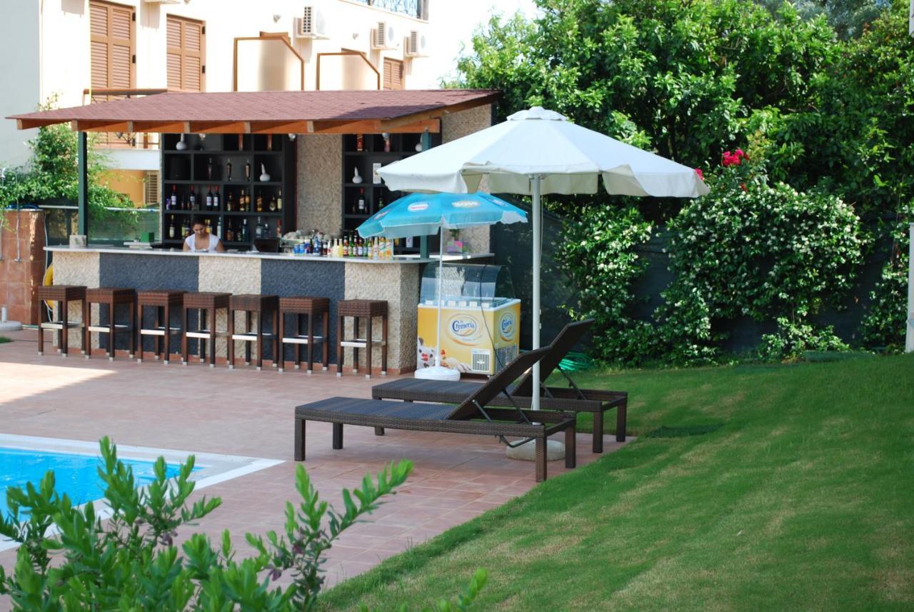 Eleana Boutique Hotel & Blue Infinity Никиана Екстериор снимка